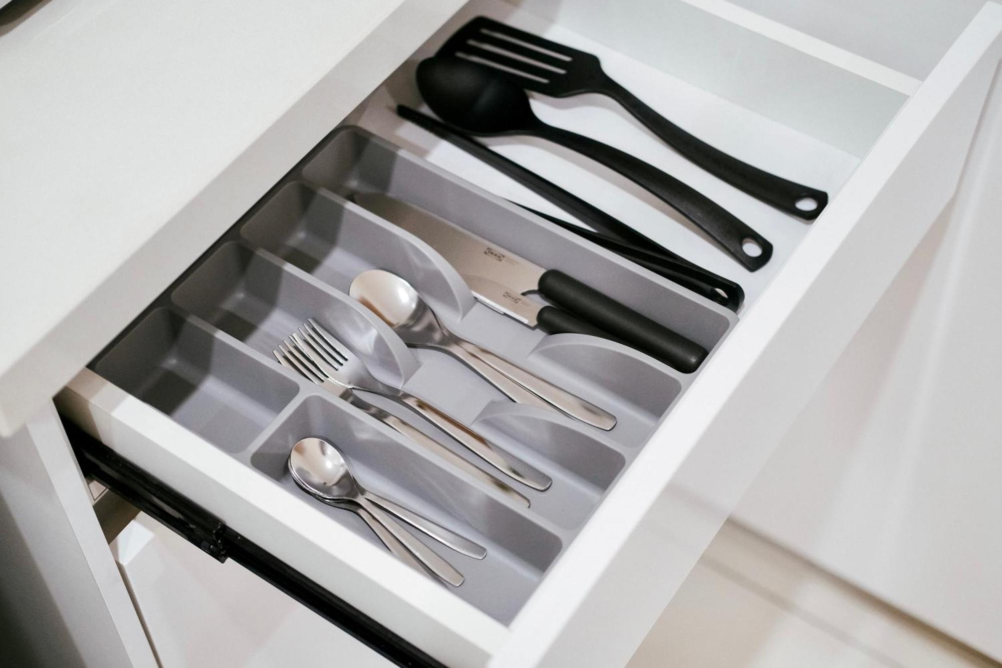 Aparthotel Arte Mont Kiara Kuala Lumpur Esterno foto A cutlery drawer